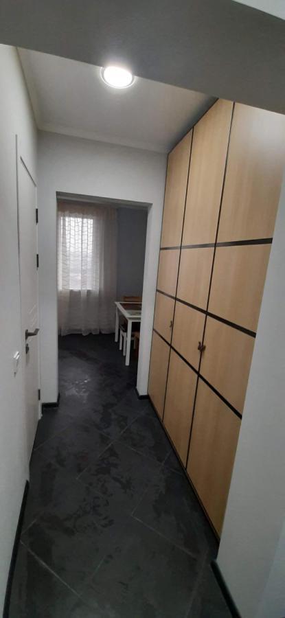 Modern Apartment In The Center Of Town Chişinǎu Buitenkant foto