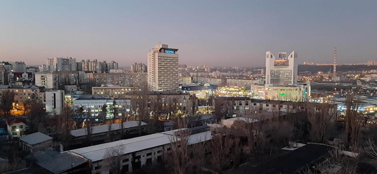 Modern Apartment In The Center Of Town Chişinǎu Buitenkant foto
